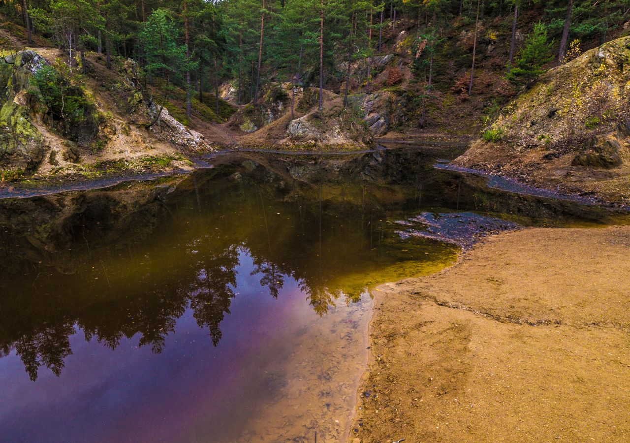 Kolorowe Jeziorka w Rudawach Janowickich