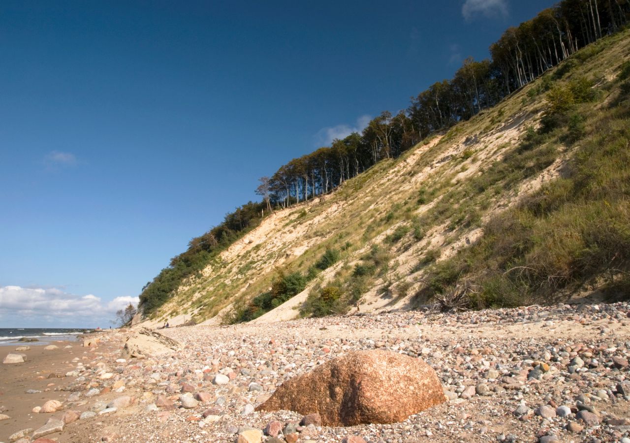 Woliński Park Narodowy - klify nad brzegiem morza