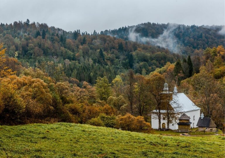 Cerkiew Łopienka w Bieszczadach
