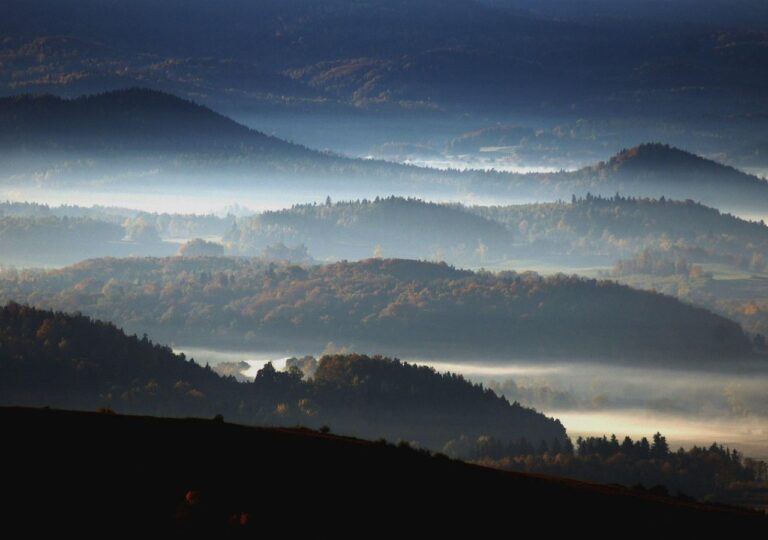 Góry Kaczawskie. Tu przebiega Szlak Wygasłych Wulkanów