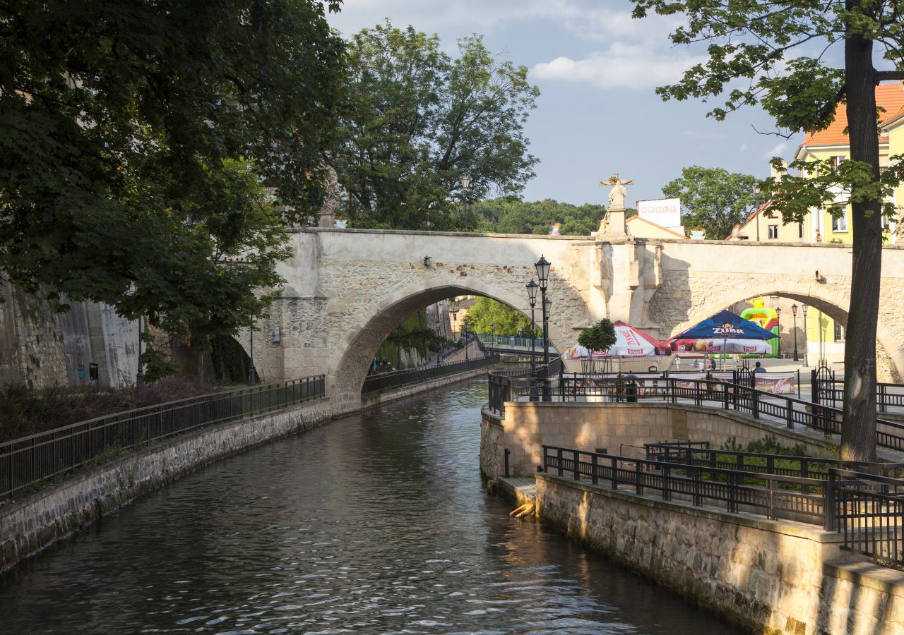 Kłodzki most nazywany jest także Mostem św. Jana lub Mostem Wita Stwosza