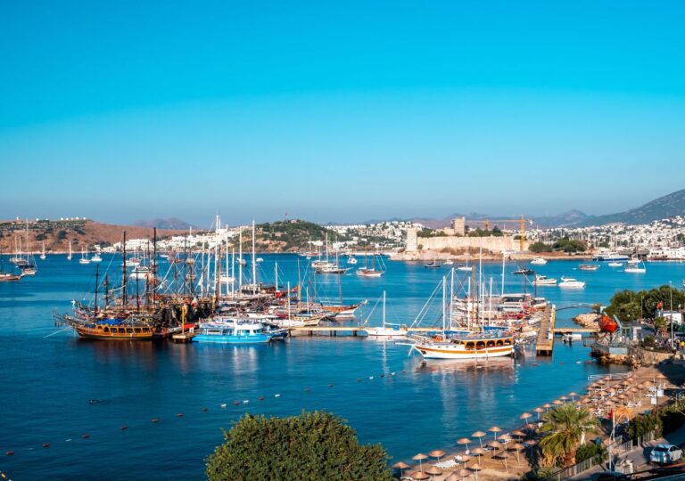 Riwiera Turecka. Czy na wjazd do Turcji potrzebny jest paszport?