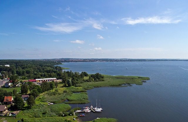 Port w Wilkasach - Giżycko nad jeciorem Niegocin