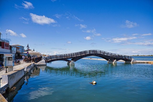 Most na greckiej wyspie Lefkada