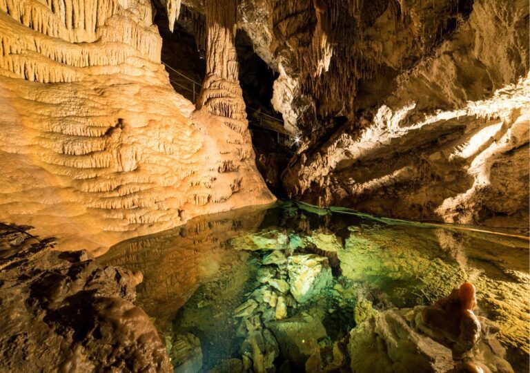 Jaskinia Demianowska w Słowacji