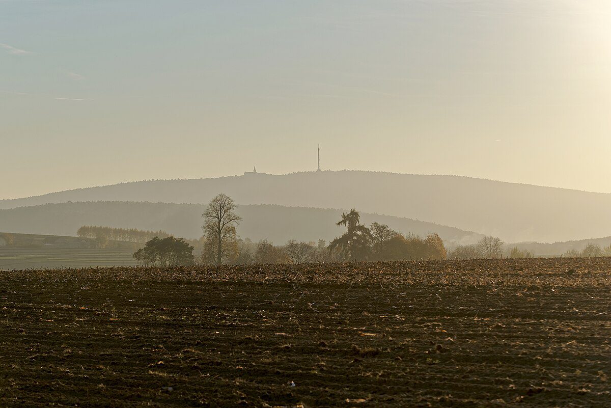 Łysa Góra vel Święty Krzyż w górach Świętokrzyskich