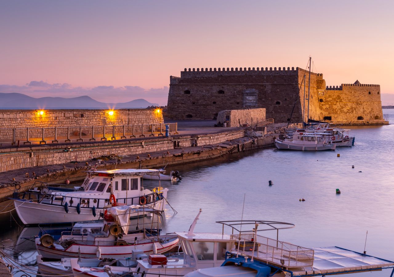 Port w Herklionie na Krecie, Grecja