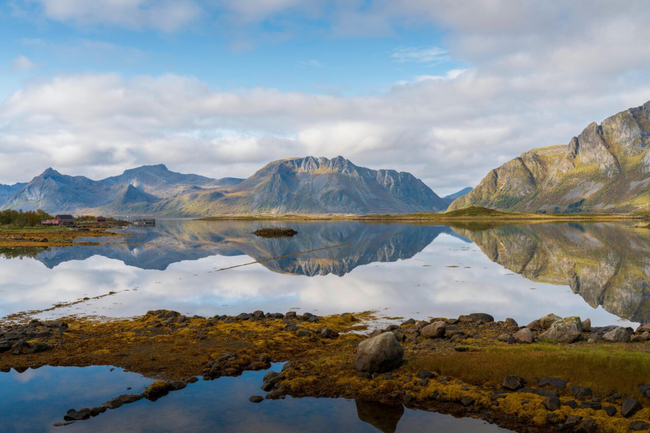 Lofoty to raj dla miłośników chłodu i ciszy
