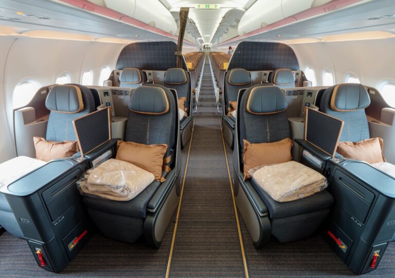 W samolocie w klasie biznes