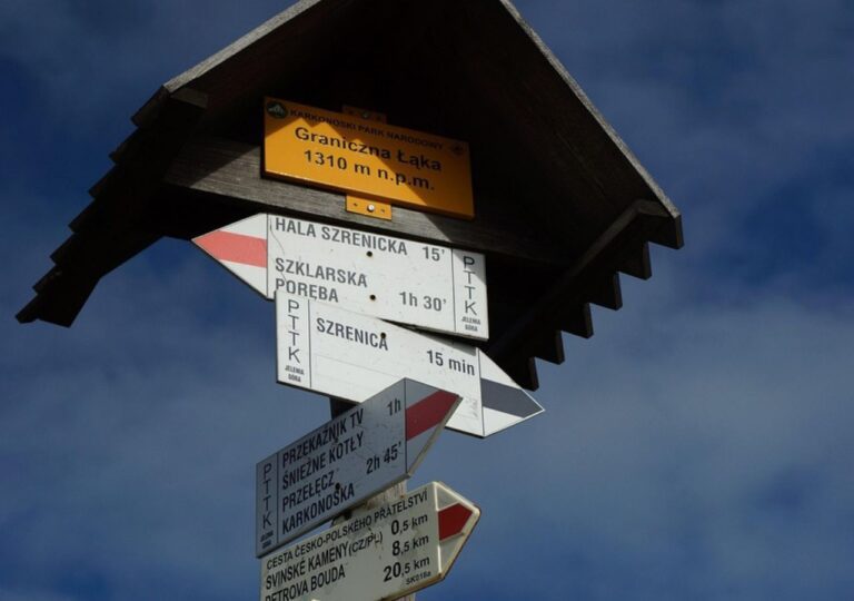 Kolory szlaków w Polsce. Uniknij pułapek i zaplanuj bezpieczną wędrówkę