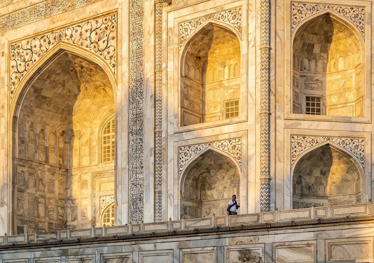 Fragment zdobień na ścianie Taj Mahal