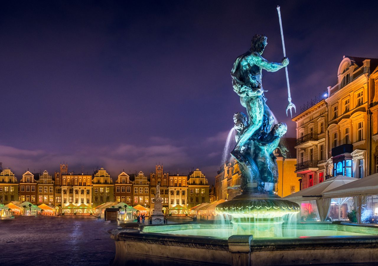 Fontanna Neptuna na rynku starego miasta w Poznaniu, Polska