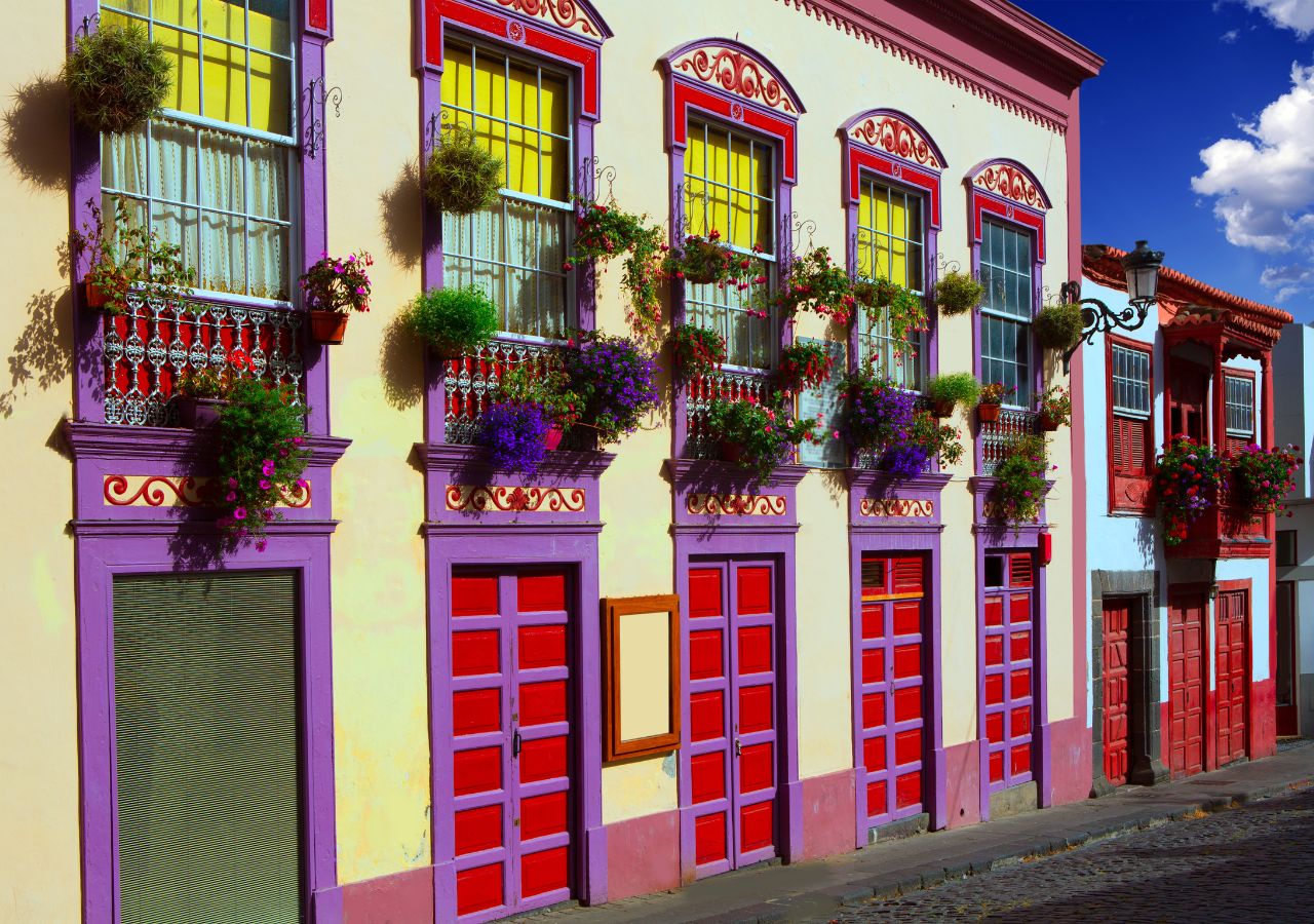 Santa Cruz de La Palma - kolorowe kamieniczki - wyspy kanaryjskie