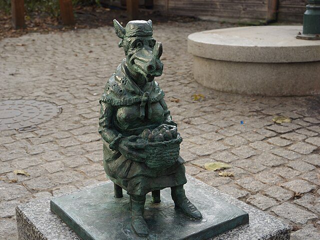 Smoczyca Przekupka - smoczy szlak w Krakowie