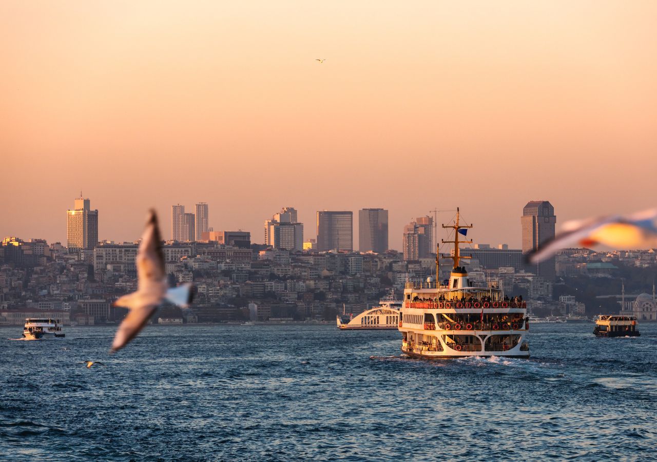 Bosfor - widok na Stambuł, Turcja