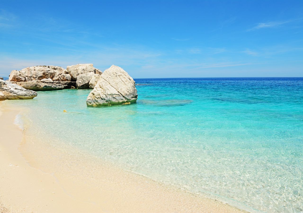 Plaża Cala Mariolu na Sardynii