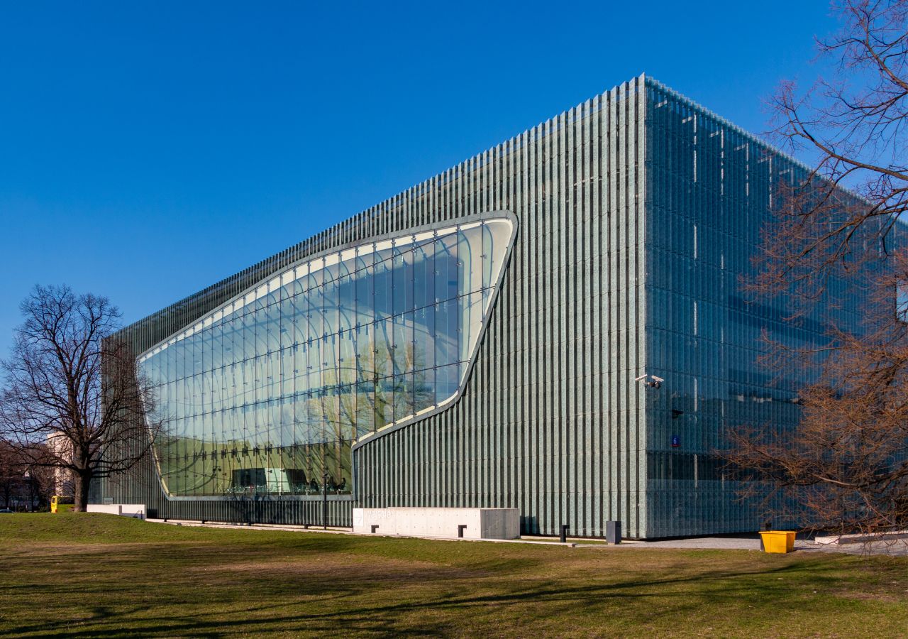 Budynek Muzeum Poli w Warszawie