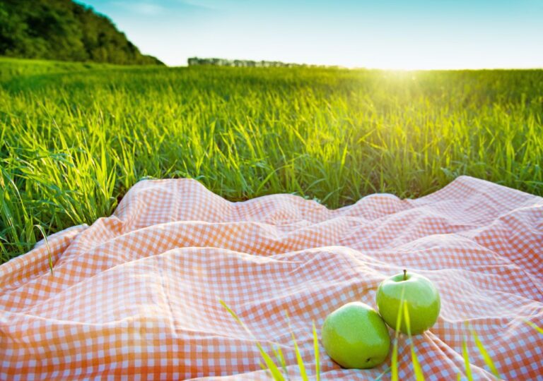 Nie "majówka" a "czerwcówka". Jak zaplanować długi weekend w czerwcu? / Fot. canva.com