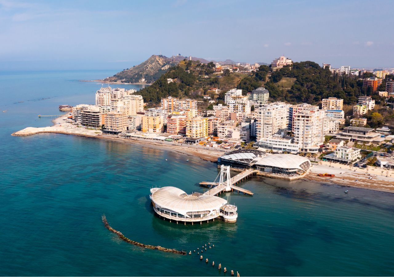 Port Ventus w albańskim Durres - z lotu ptaka