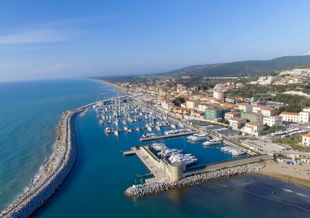San Vincenzo - plaża w Toskanii