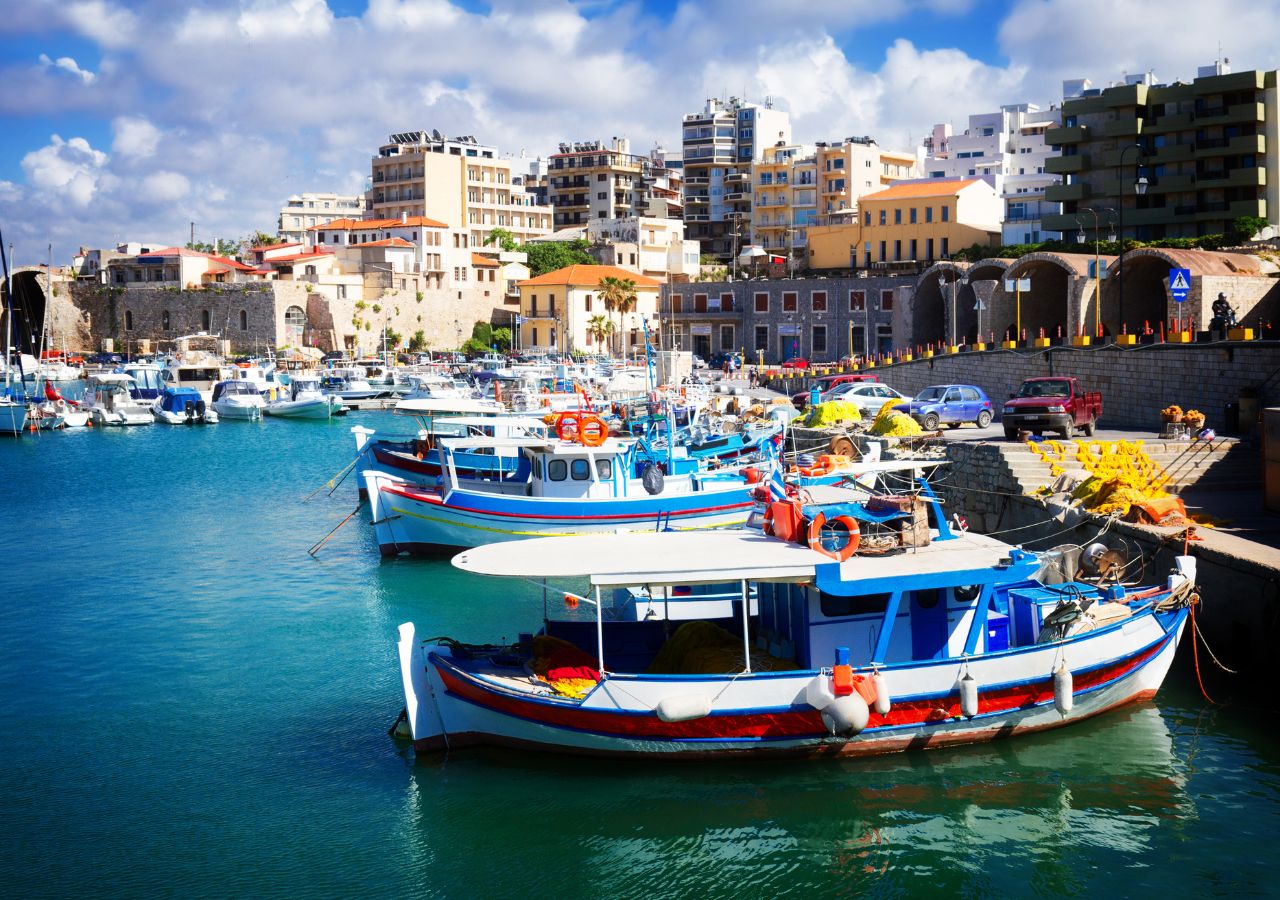 Stary port w Heraklionie, Kreta - Grecja