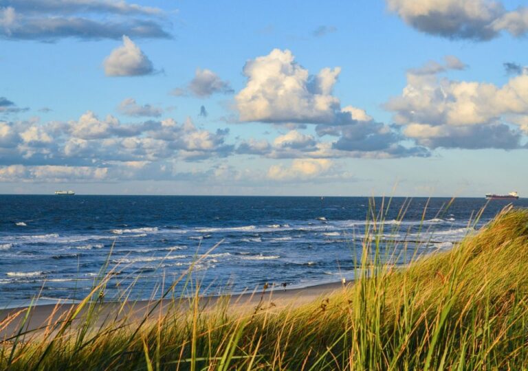 Spacer tutaj to przyjemność. Poznaj wyspę Uznam, miejsce z najdłuższą promenadą nad Bałtykiem