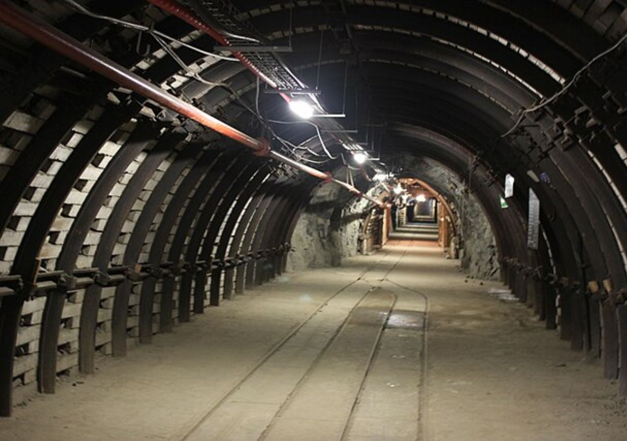 Korytarz w kopalni Guido w Zabrzu, Polska