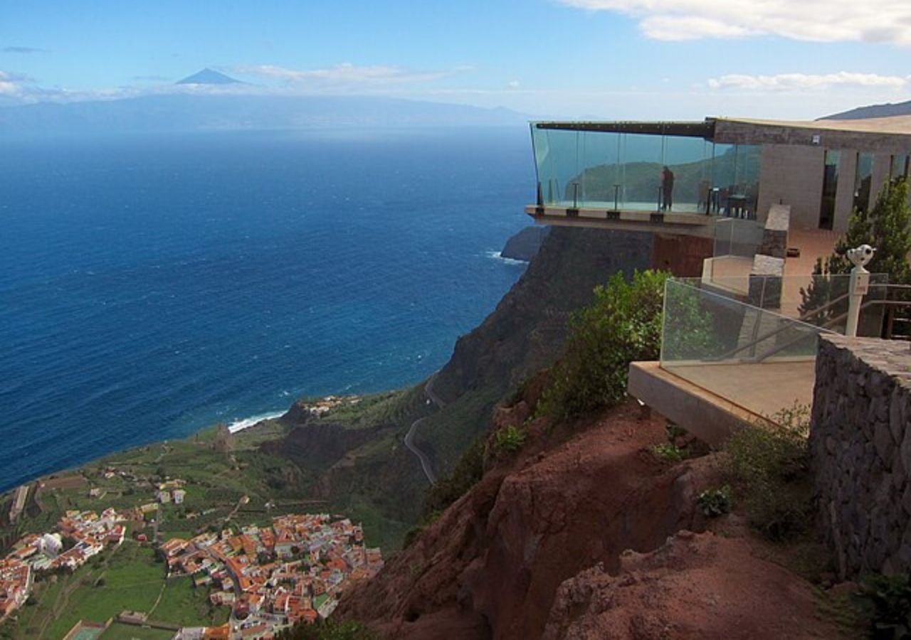 Mirador de Abrante – szklany taras widokowy - La Gomera, Baleary, Hiszpania
