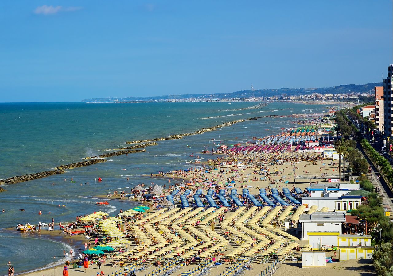 Montesilvano — nadmorski sąsiad Pescary - Abruzja, Włochy