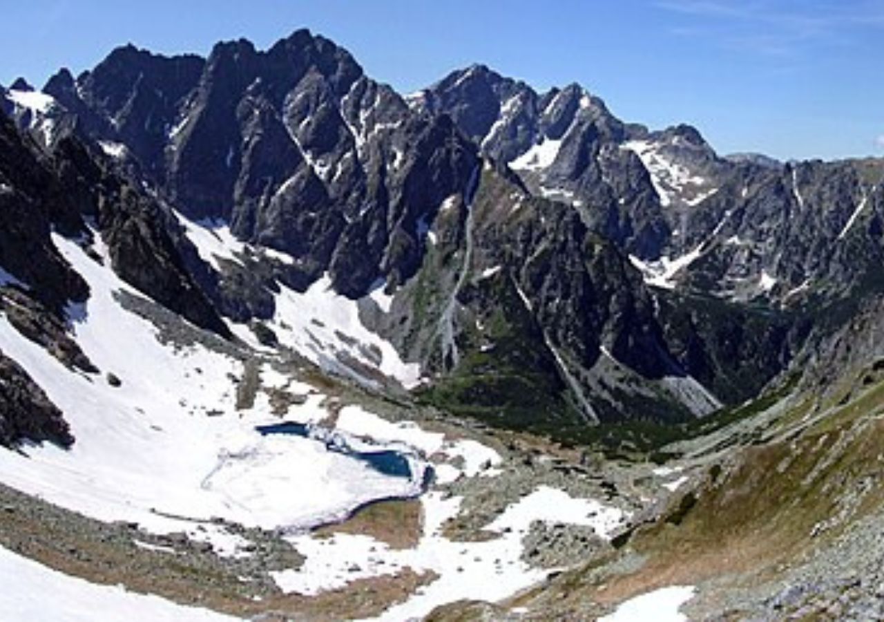 Litworowy Kocioł widziany z Małej Wysokiej - Tatry, Polska