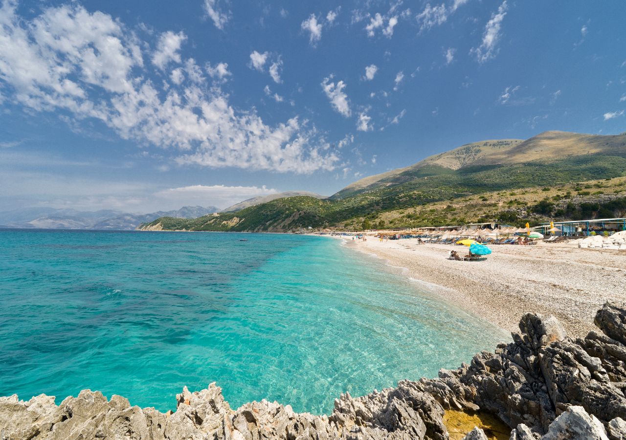 Morze Jońskie i plaża Lukovë - ALbania