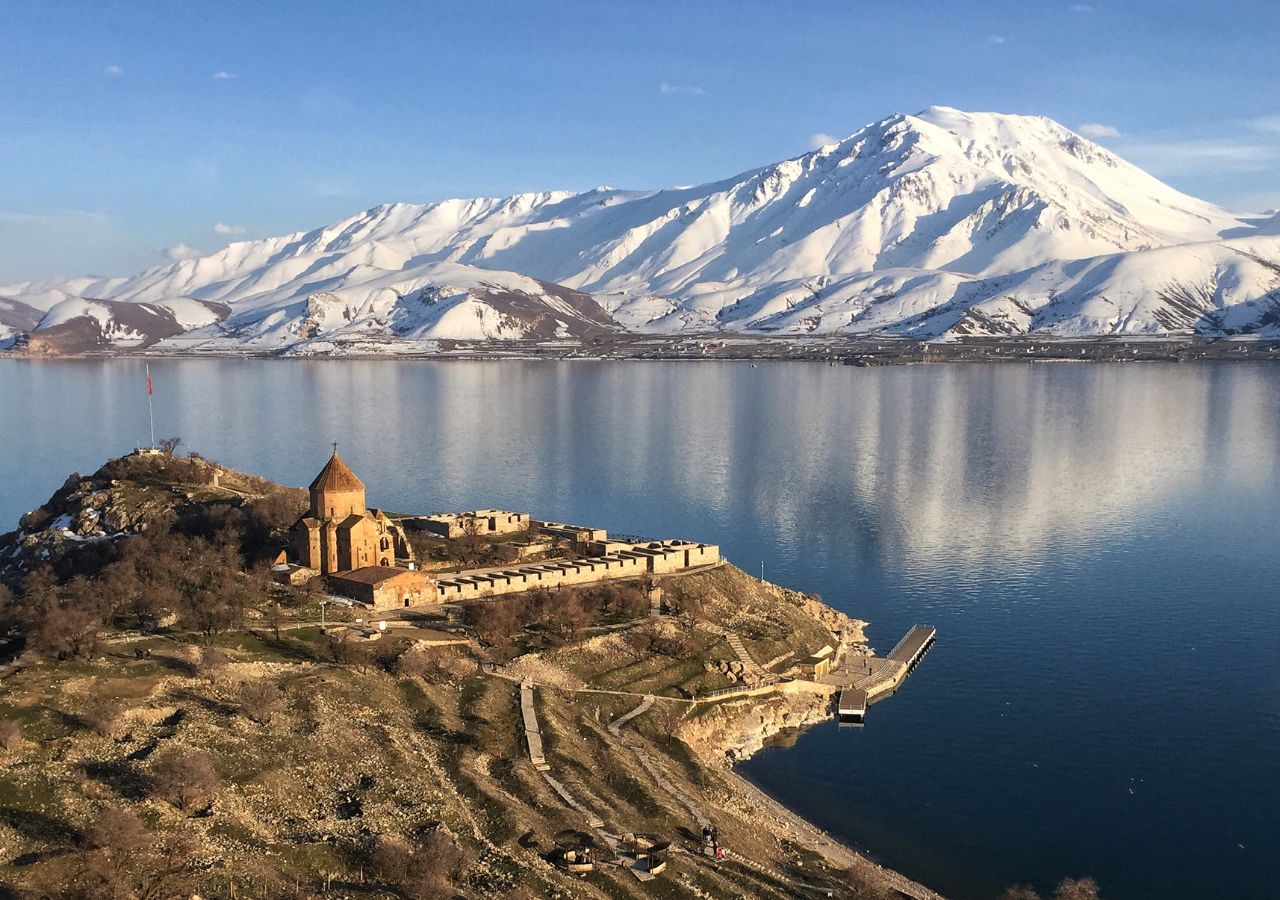 Miasto Van nad Jeziorem Van, Turcja