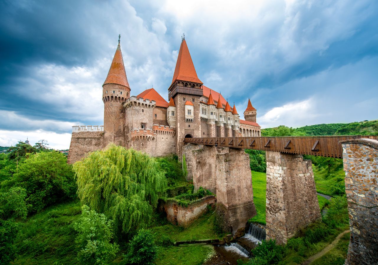 Zamek Corvinów w Hunedoarze - Rumunia